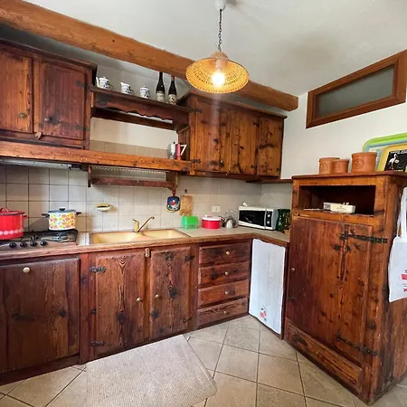 Foresteria Curt D'amun - Calorosa Casa In Montagna A * Rore