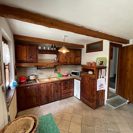 Foresteria Curt D'amun - Calorosa Casa In Montagna A Rore