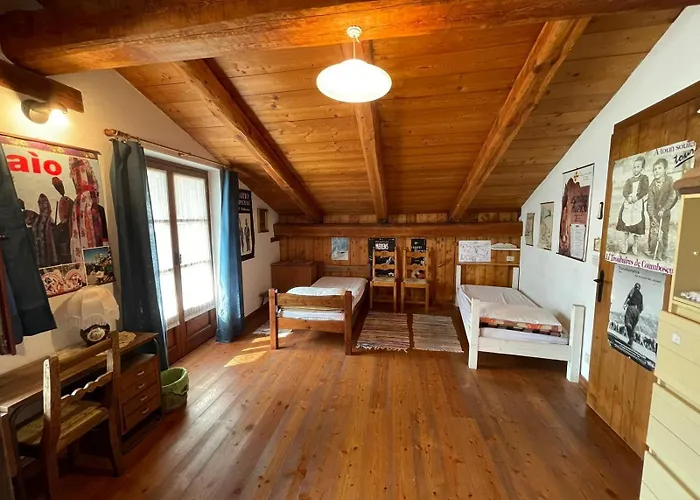 Ferienhaus Foresteria Curt D'amun - Calorosa Casa In Montagna A