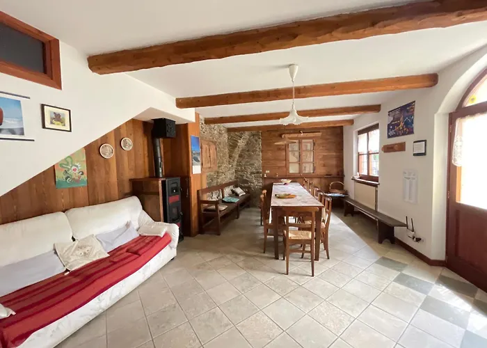 Foresteria Curt D'amun - Calorosa Casa In Montagna A