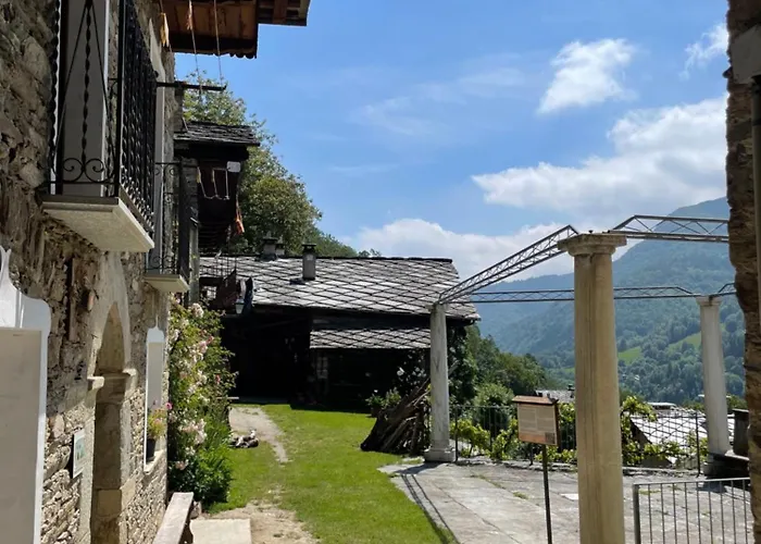 Foresteria Curt D'amun - Calorosa Casa In Montagna A Ferienhaus Rore